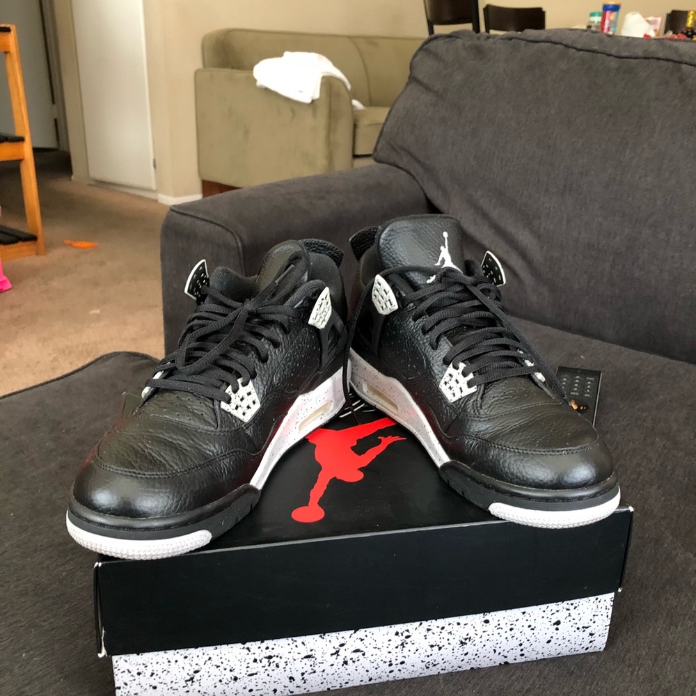 Jordan’s 4 retro